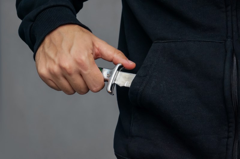 knife in pocket