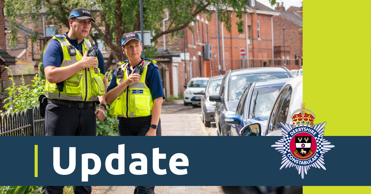 A man has died following a crash on the Snake Pass.