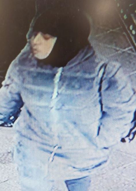 Image of woman officers want to speak to after cash is stolen from bag in Derby